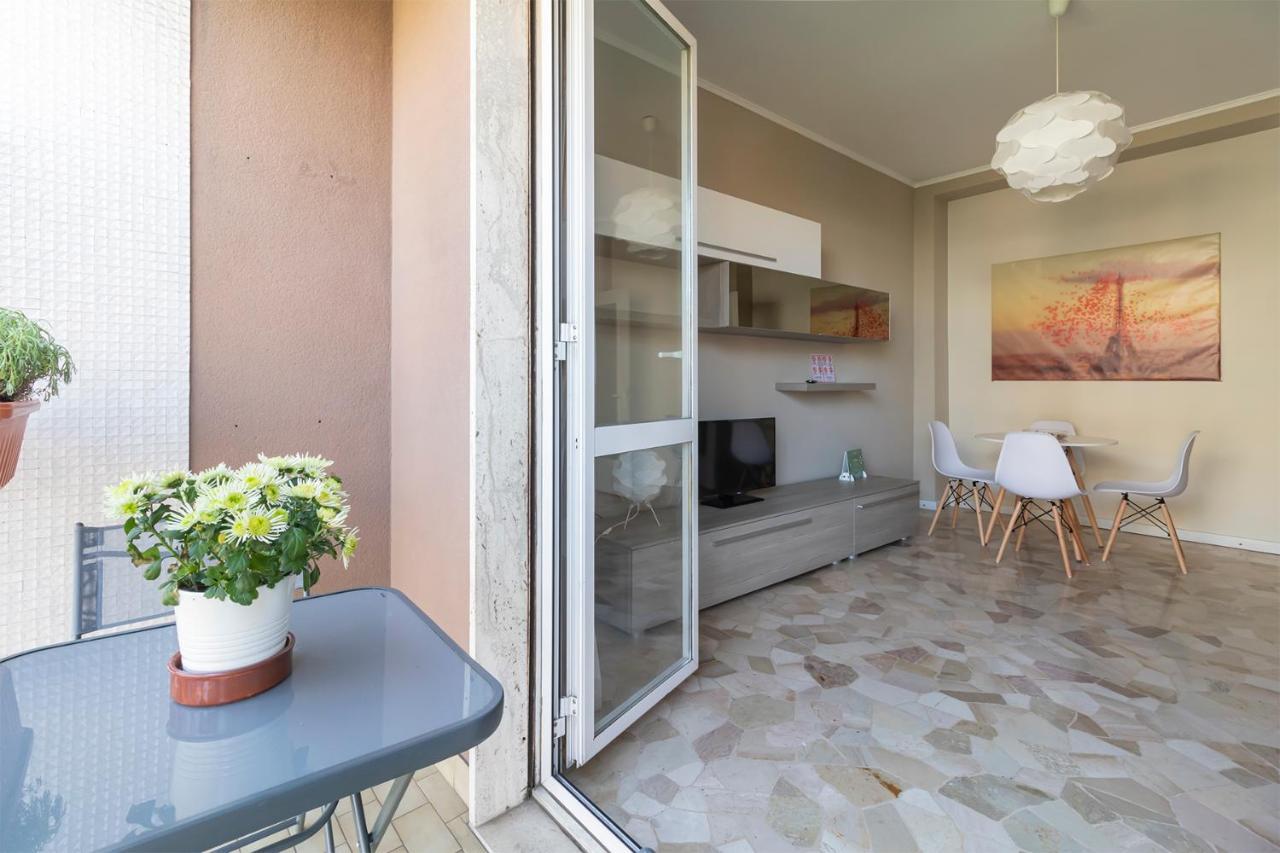 Appartement Altido Trendy Flat With Balcony, Easy Access To Milan Centre Extérieur photo